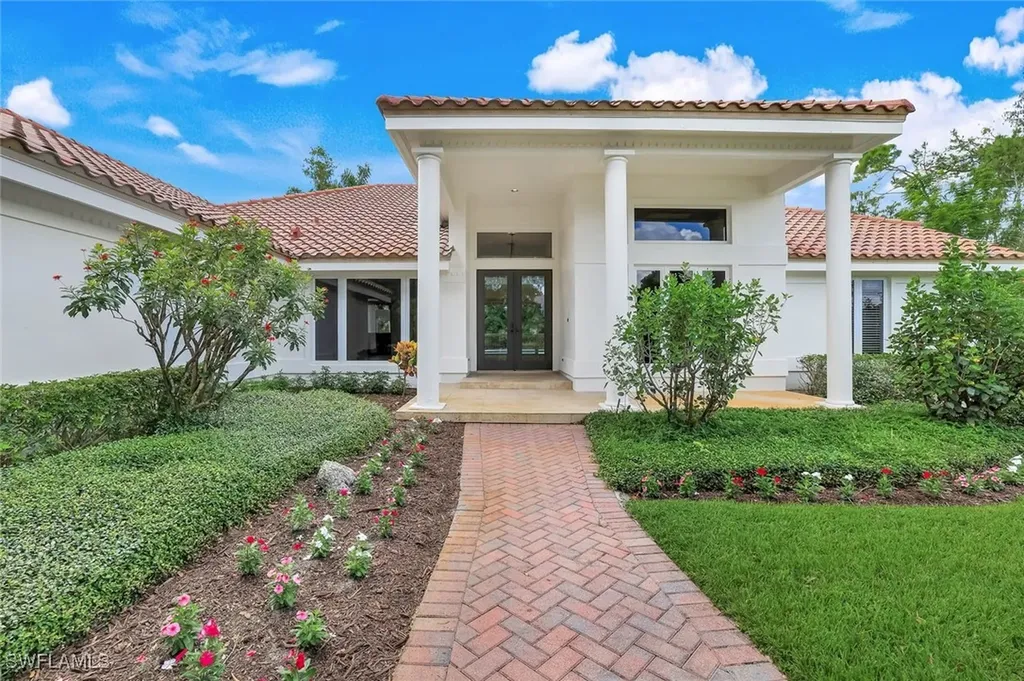 4502 Silver Fox Drive Naples FL 34119