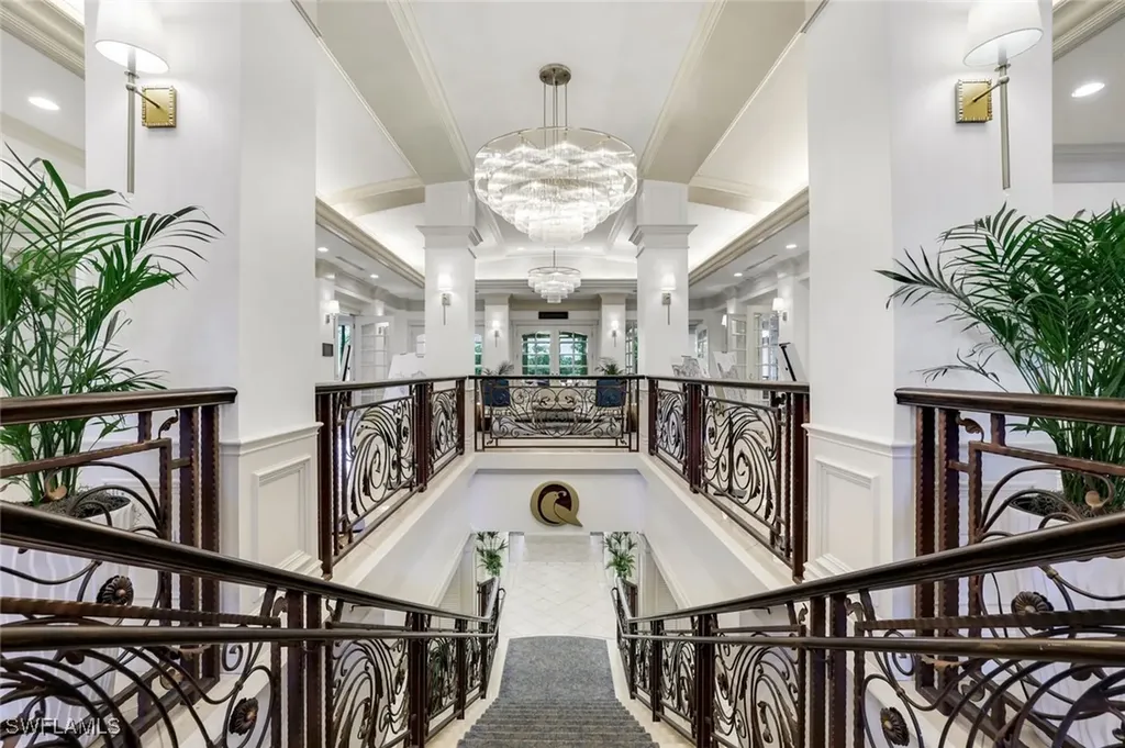 4502 Silver Fox Drive Naples FL 34119