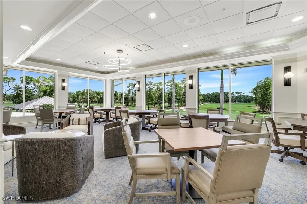 4502 Silver Fox Drive Naples FL 34119