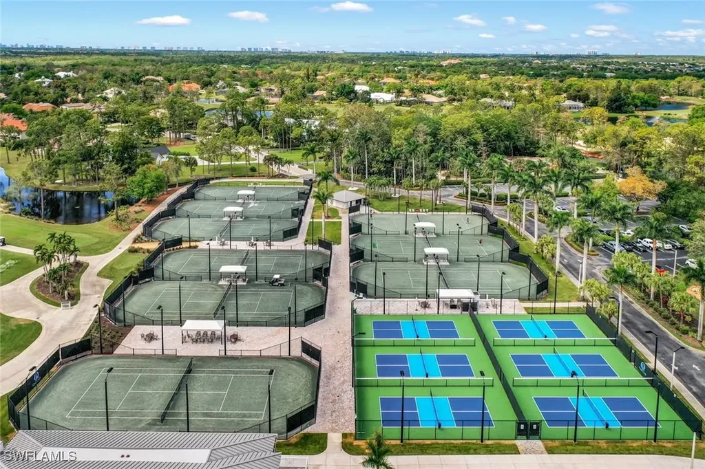 4502 Silver Fox Drive Naples FL 34119
