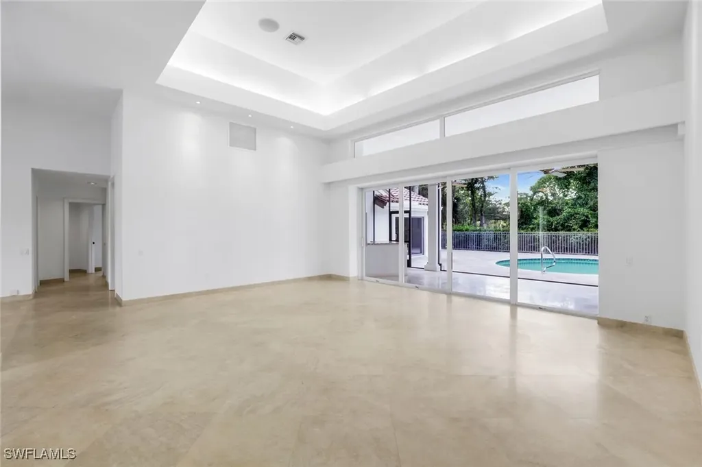 4502 Silver Fox Drive Naples FL 34119