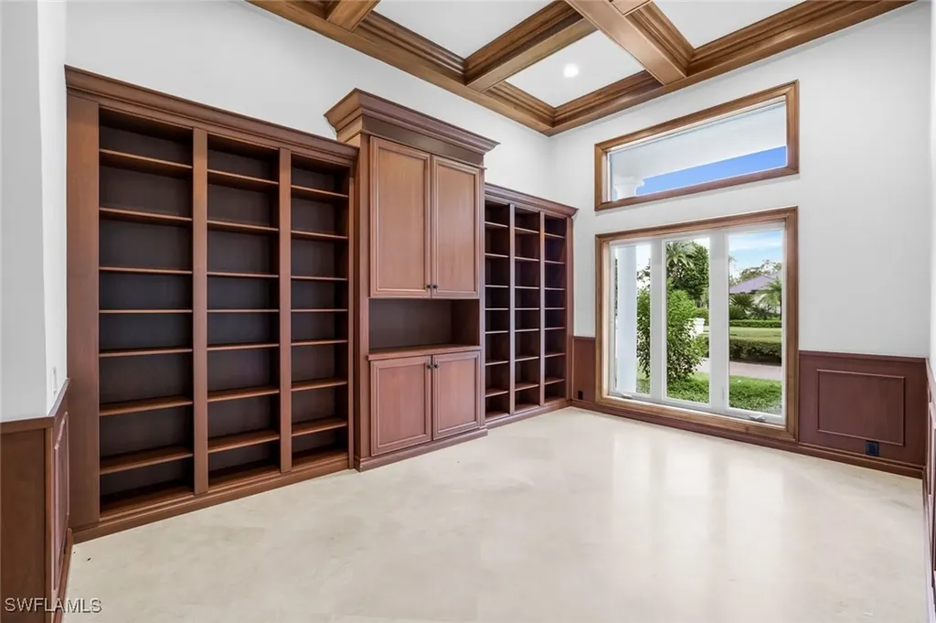4502 Silver Fox Drive Naples FL 34119