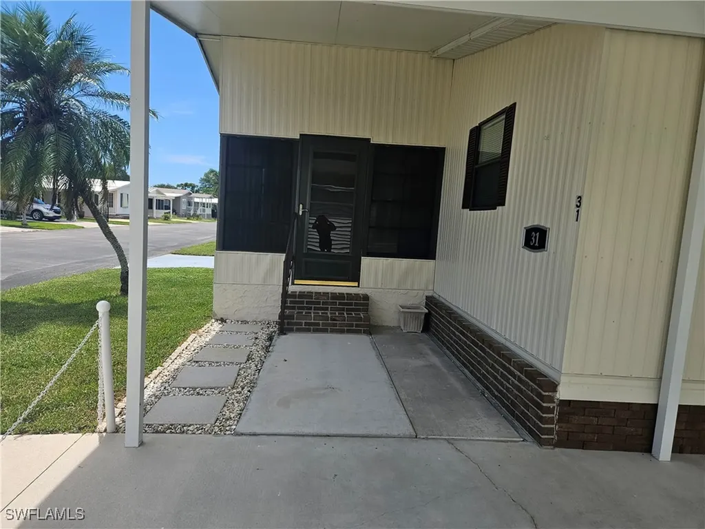 31 Amethyst Avenue Naples FL 34114