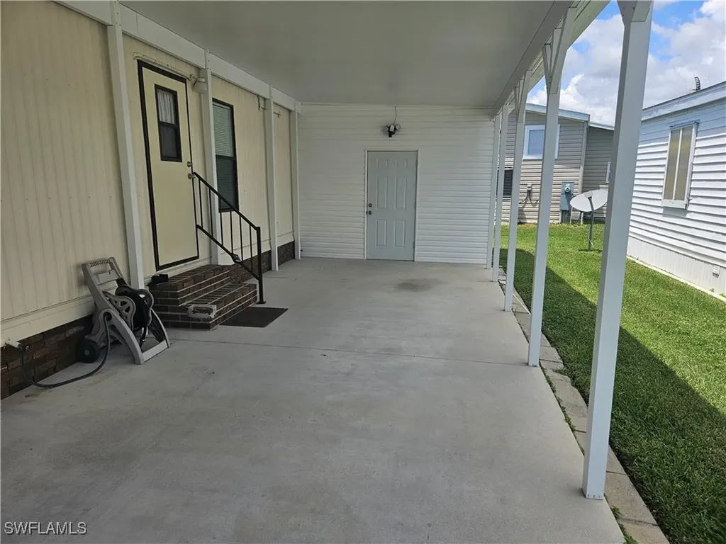 31 Amethyst Avenue Naples FL 34114