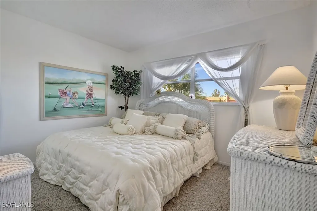 225 Turtle Lake Court Naples FL 34105