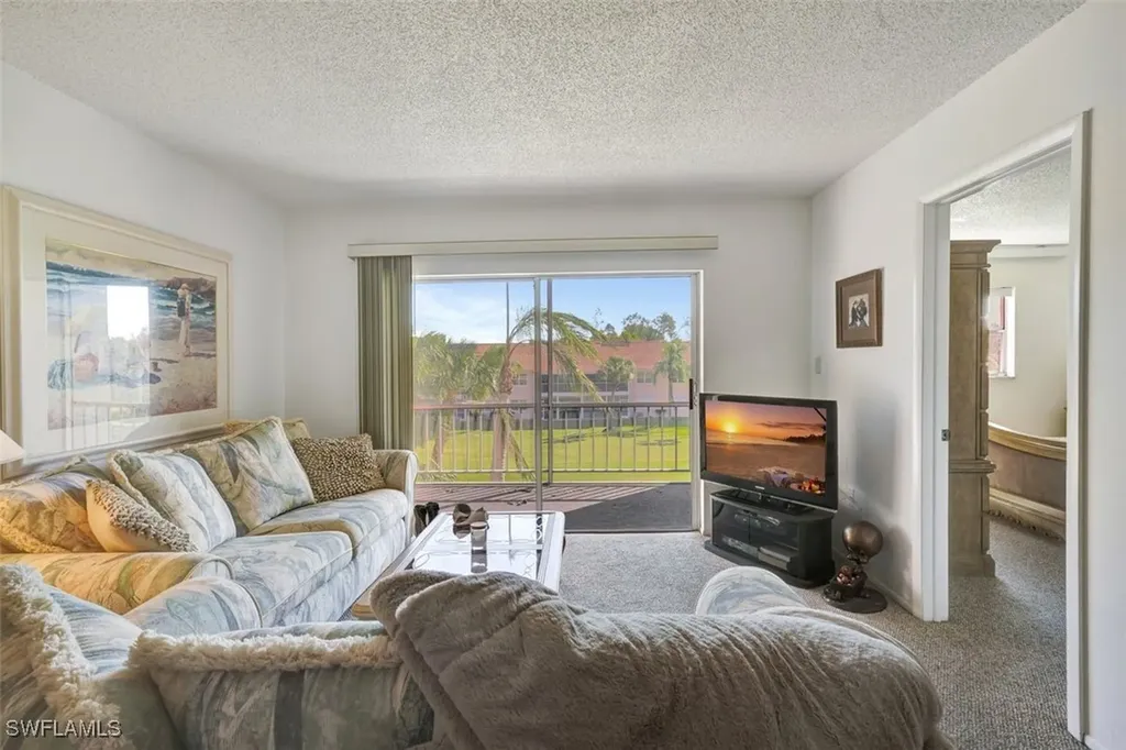 225 Turtle Lake Court Naples FL 34105