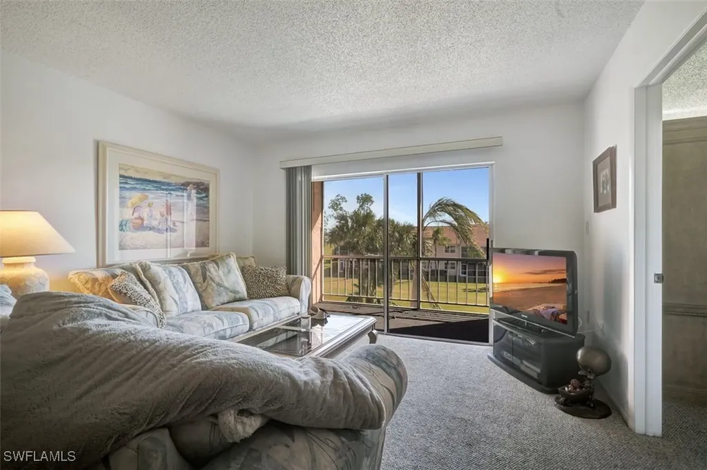 225 Turtle Lake Court Naples FL 34105