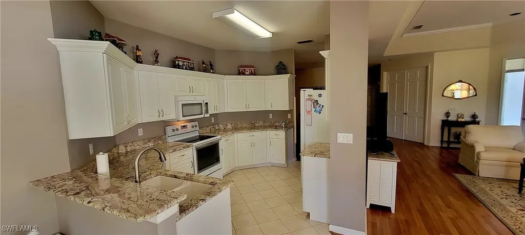 8524 Fairway Bend Drive Estero FL 33967