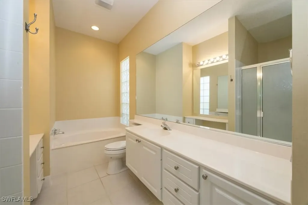 5331 Hawkesbury Way Naples FL 34119
