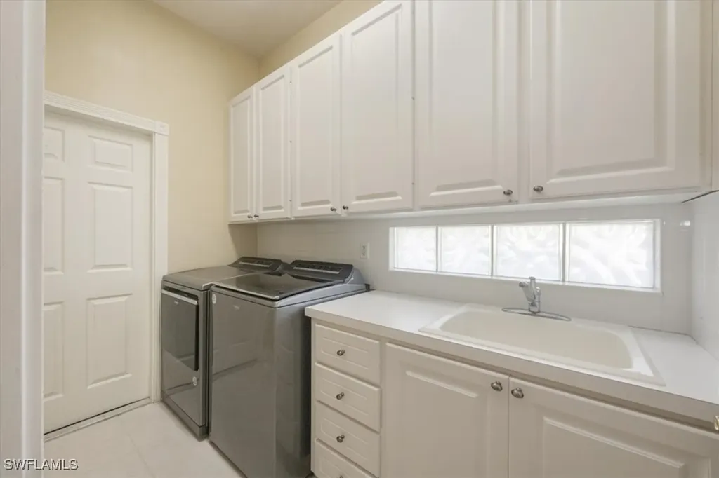 5331 Hawkesbury Way Naples FL 34119