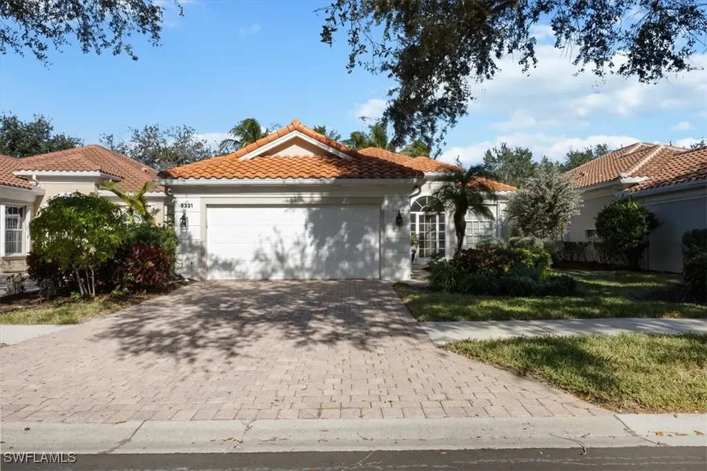 5331 Hawkesbury Way Naples FL 34119