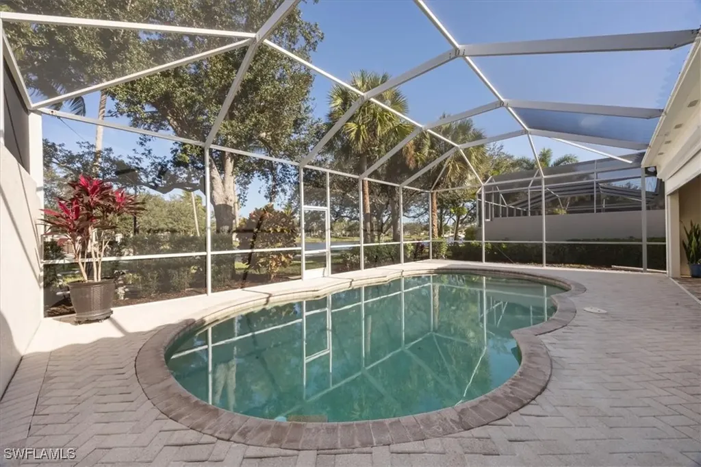 5331 Hawkesbury Way Naples FL 34119