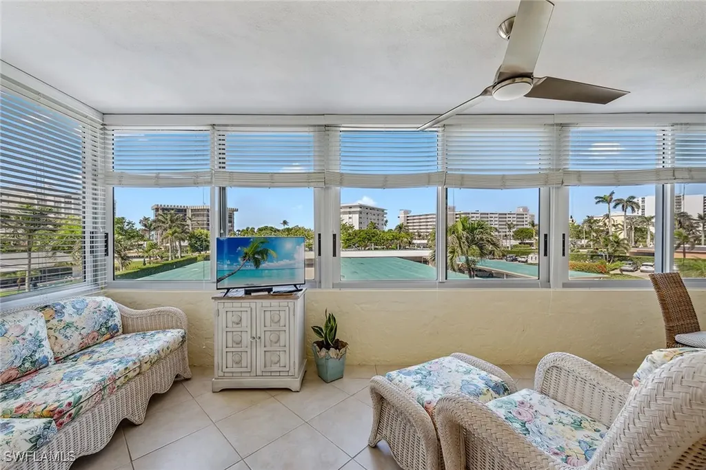 3410 Gulf Shore Boulevard N Naples FL 34103