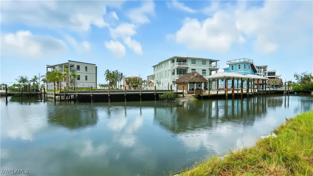 914 3rd Street Fort Myers Beach FL 33931