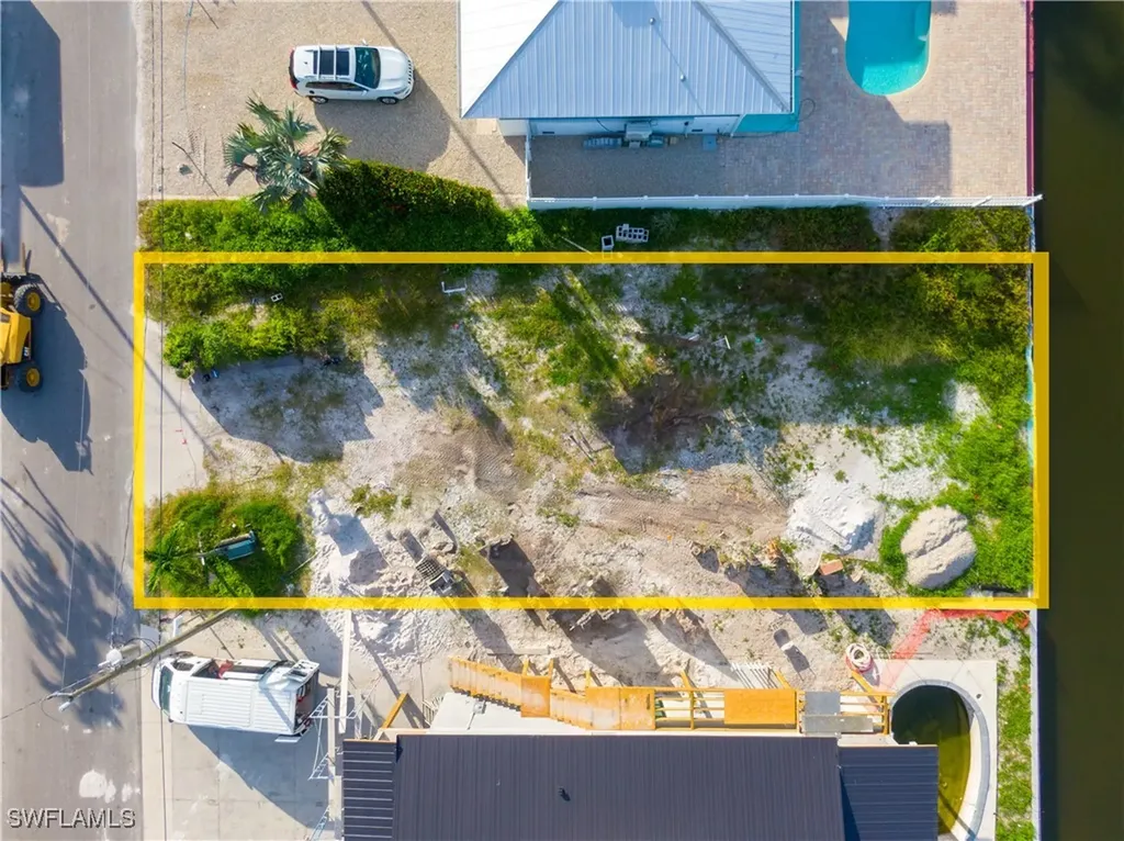 914 3rd Street Fort Myers Beach FL 33931