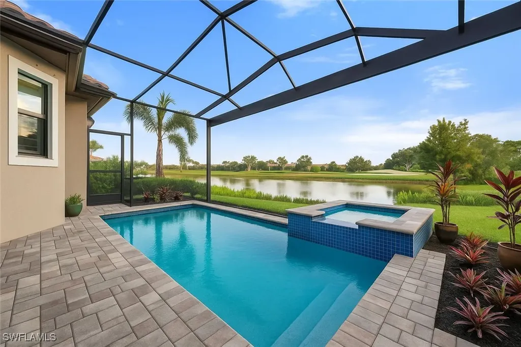 12402 Lockford Lane Naples FL 34120