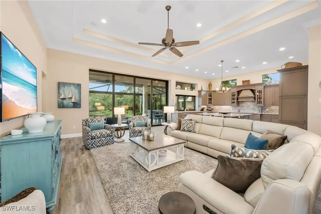 12402 Lockford Lane Naples FL 34120