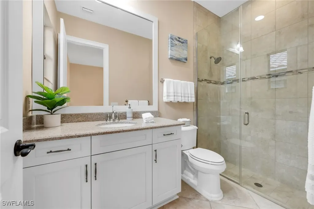 12402 Lockford Lane Naples FL 34120
