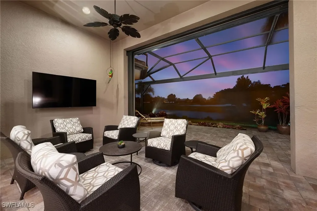 12402 Lockford Lane Naples FL 34120