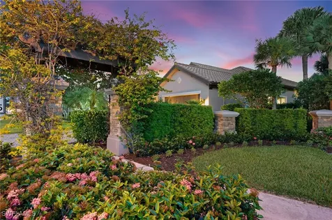 12402 Lockford Lane Naples FL 34120