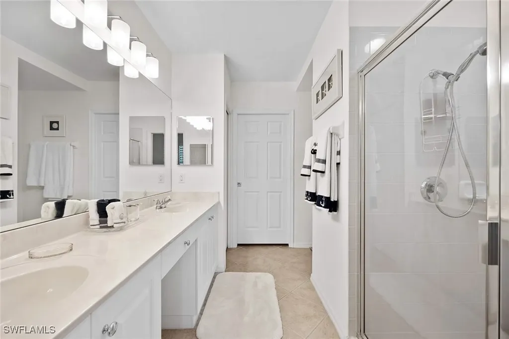 4685 Hawks Nest Way Naples FL 34135