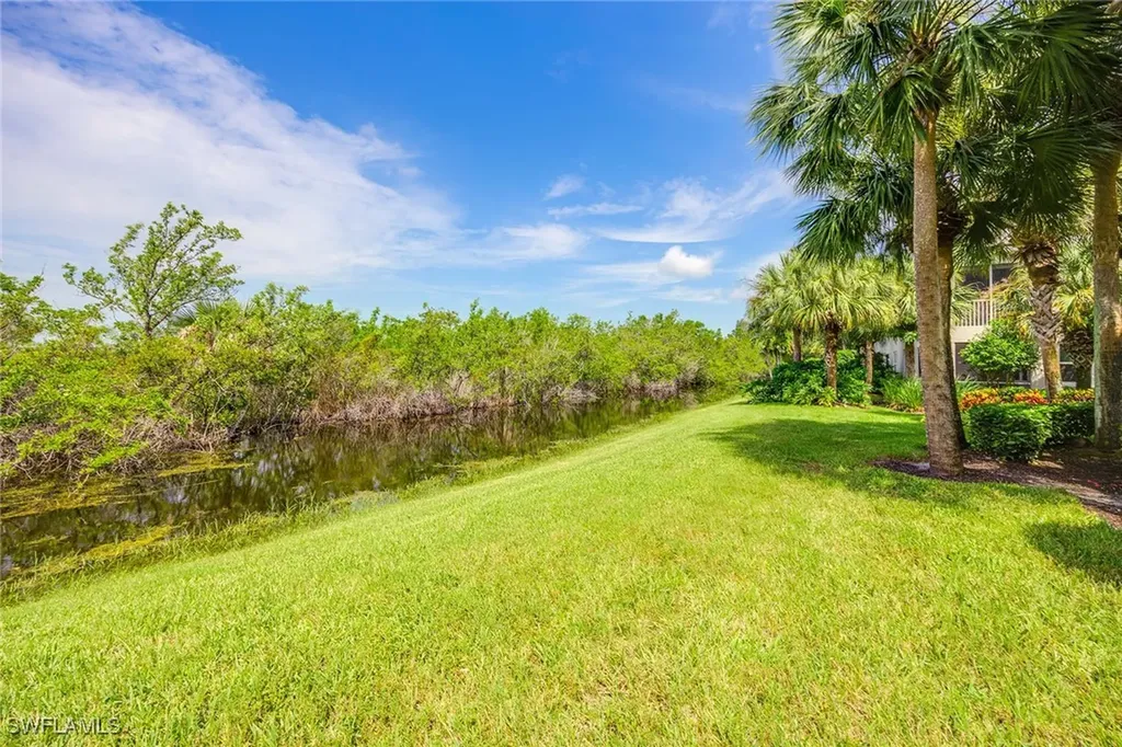 4685 Hawks Nest Way Naples FL 34135