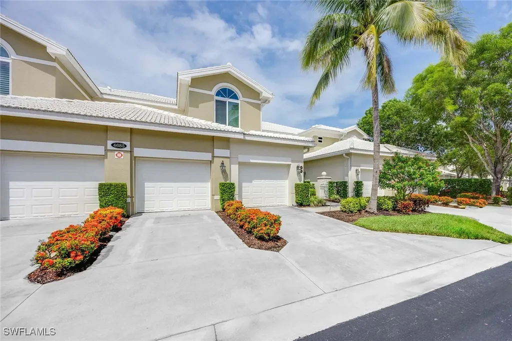 4685 Hawks Nest Way Naples FL 34135