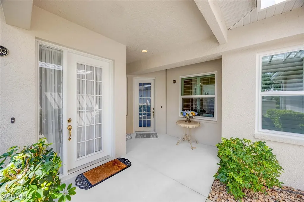 4685 Hawks Nest Way Naples FL 34135
