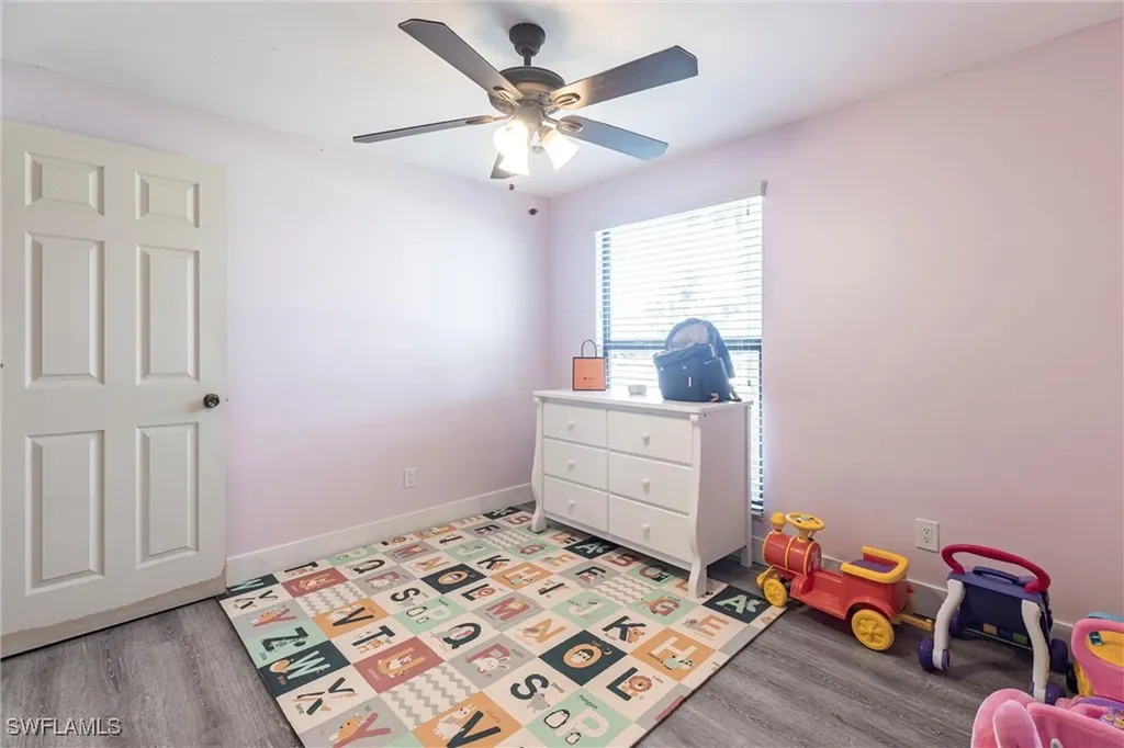 2345 Outrigger Lane Naples FL 34104