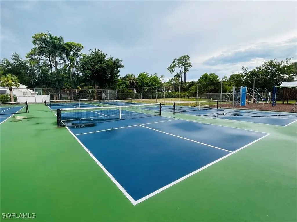 2345 Outrigger Lane Naples FL 34104