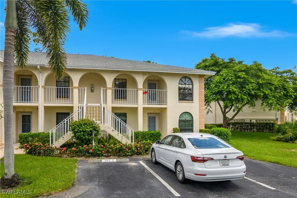 701 Augusta Boulevard Naples FL 34113