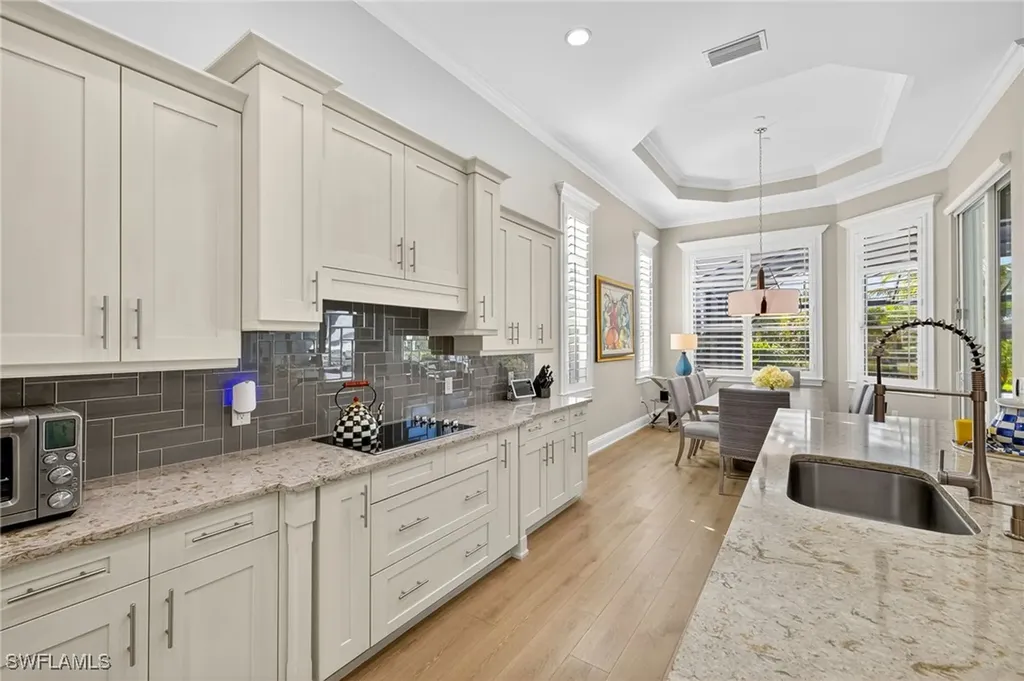 6040 Lucaya Way Naples FL 34113