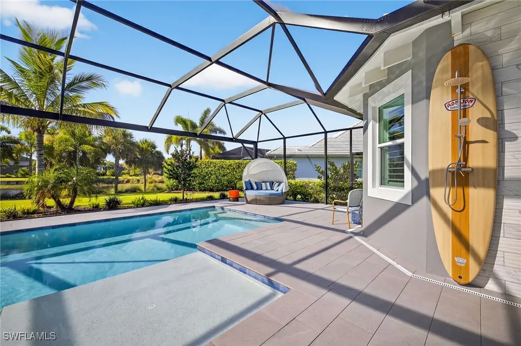 6040 Lucaya Way Naples FL 34113