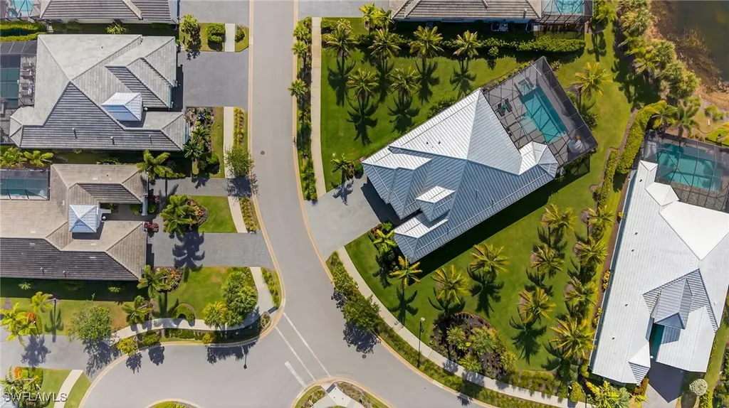 6040 Lucaya Way Naples FL 34113