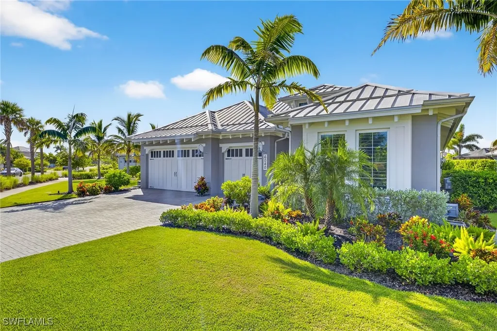 6040 Lucaya Way Naples FL 34113