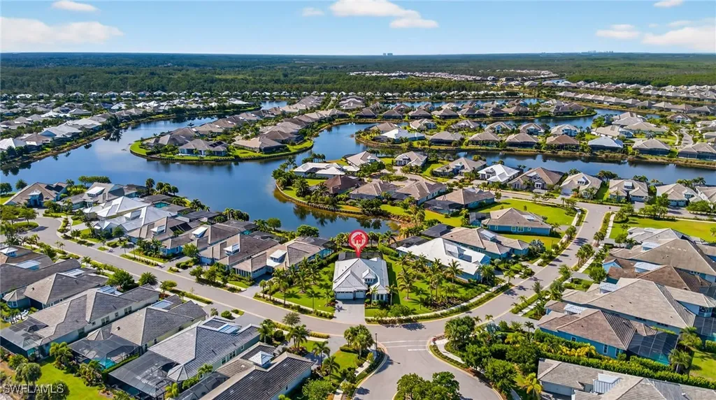 6040 Lucaya Way Naples FL 34113