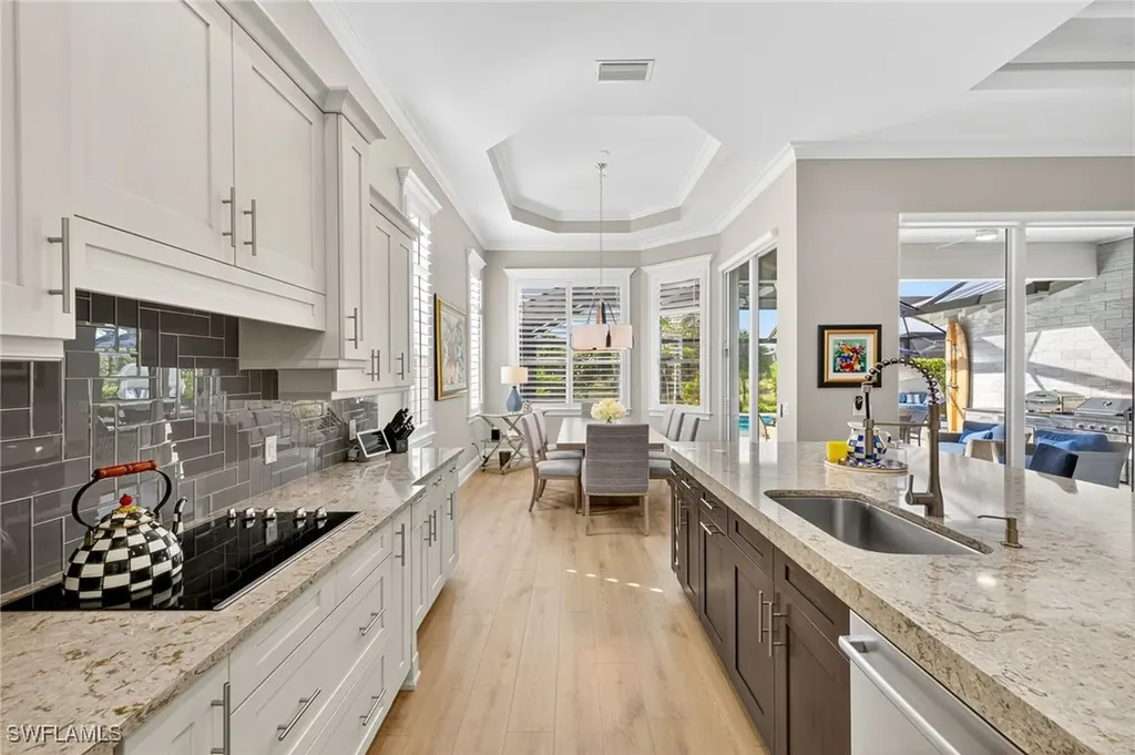 6040 Lucaya Way Naples FL 34113