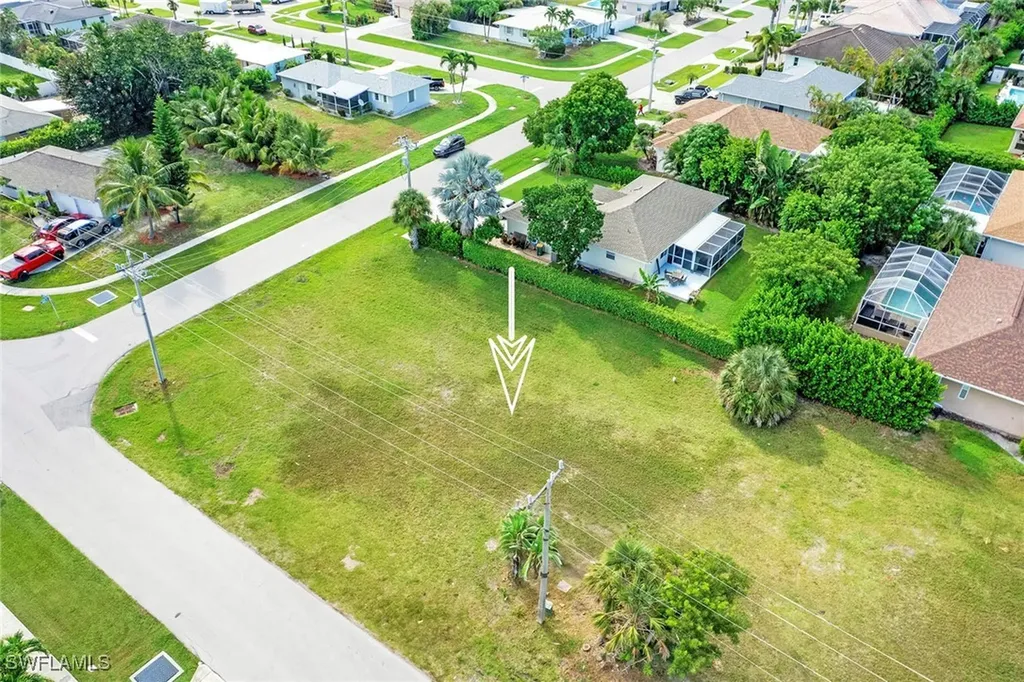 276 Tahiti Road Marco Island FL 34145