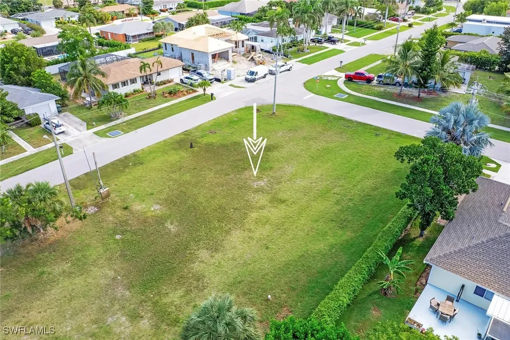 276 Tahiti Road Marco Island FL 34145