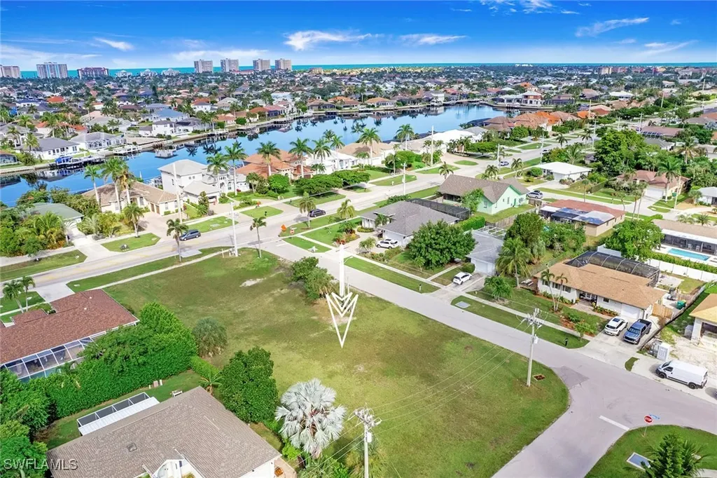 276 Tahiti Road Marco Island FL 34145