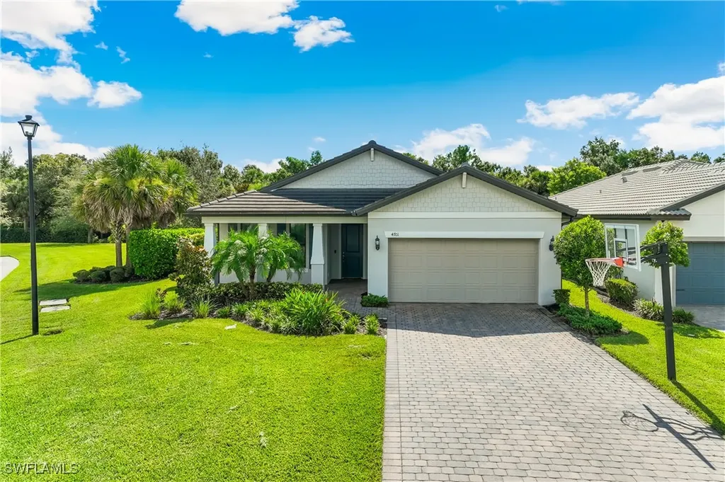 4701 Imperial Eagle Drive Fort Myers FL 33966