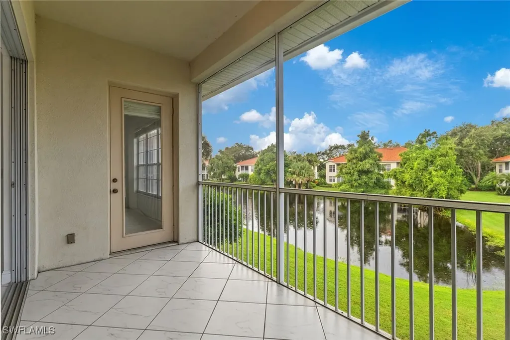 1319 Egrets Landing Naples FL 34108