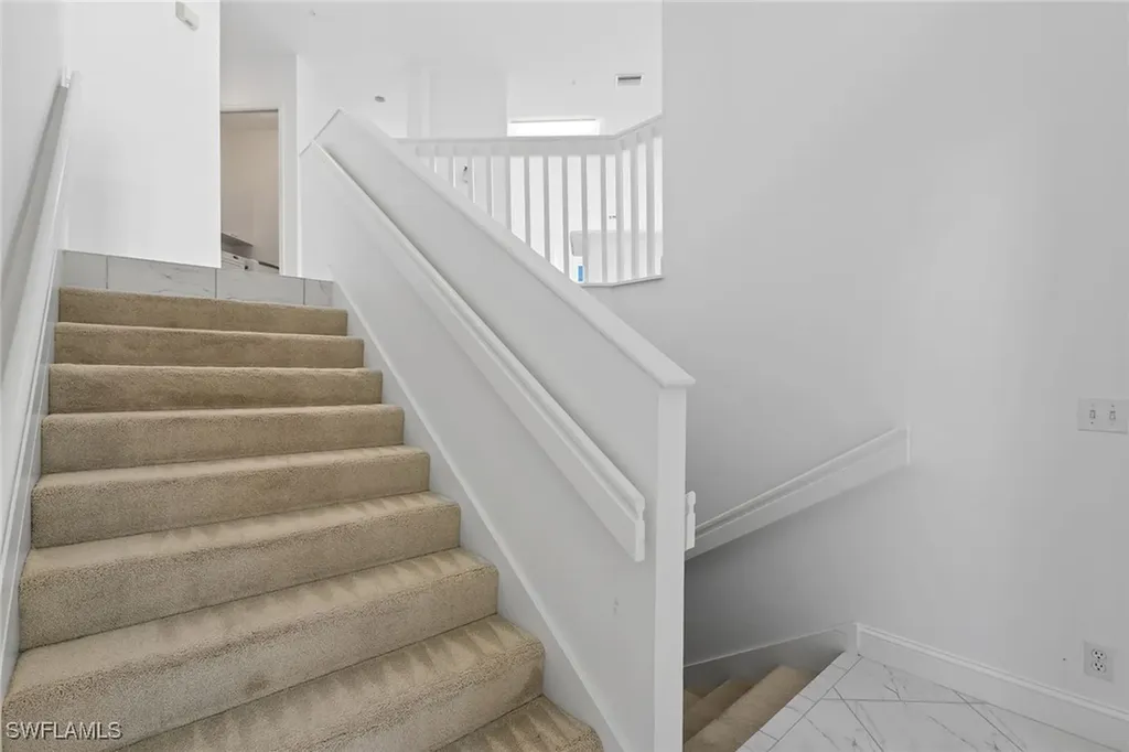 1319 Egrets Landing Naples FL 34108