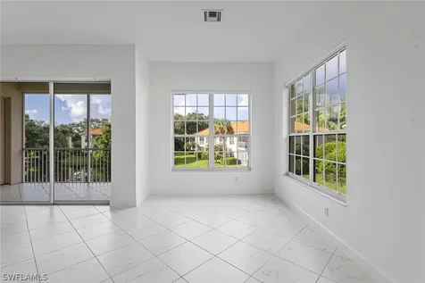1319 Egrets Landing Naples FL 34108