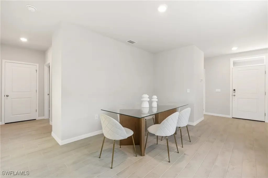 1168 Brooklands Drive Fort Myers FL 33905