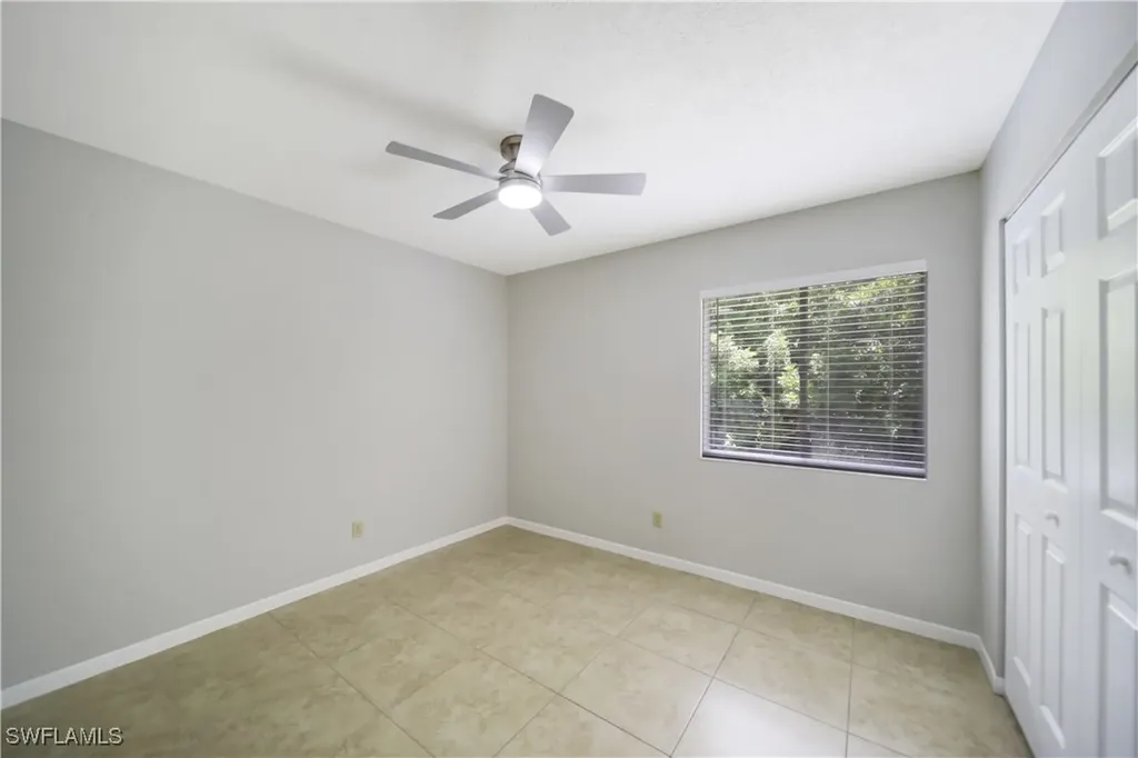4621 Bayshore Drive Naples FL 34112