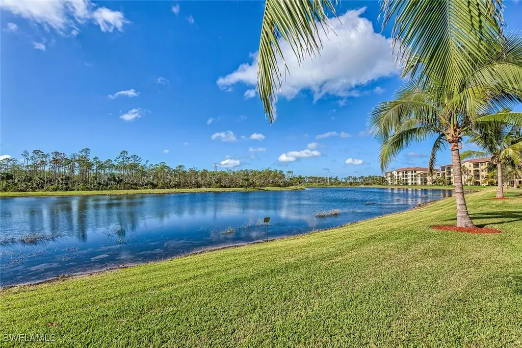 9723 Acqua Court Naples FL 34113