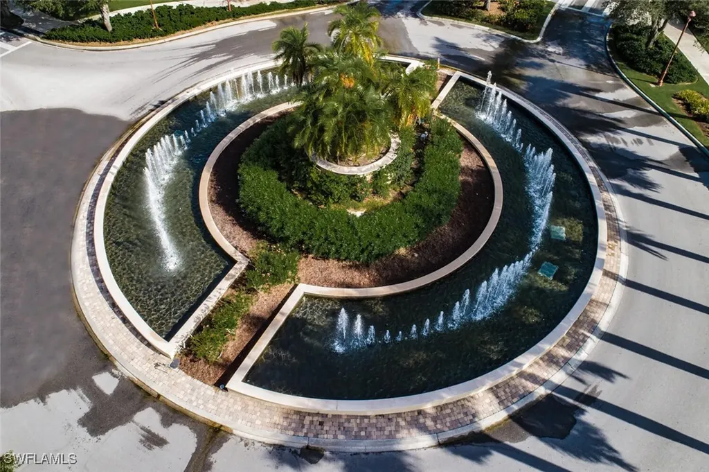 9723 Acqua Court Naples FL 34113