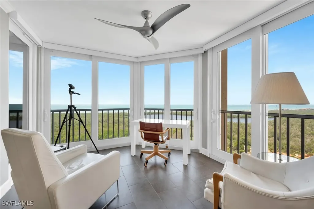Naples FL, 6585 Nicholas Boulevard, Unit 1903