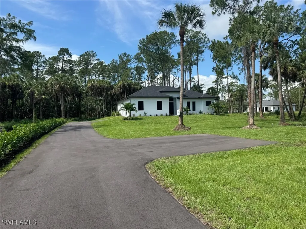 264 Golden Gate Boulevard E Naples FL 34117